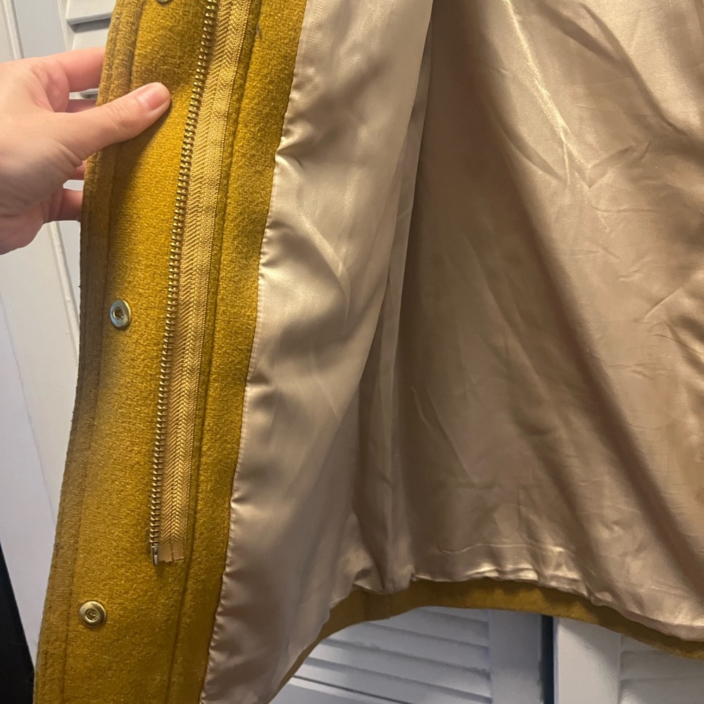 J. Crew Stadium Cloth Chateau Parka in Mustard Size 00 - Picture 5 of 6